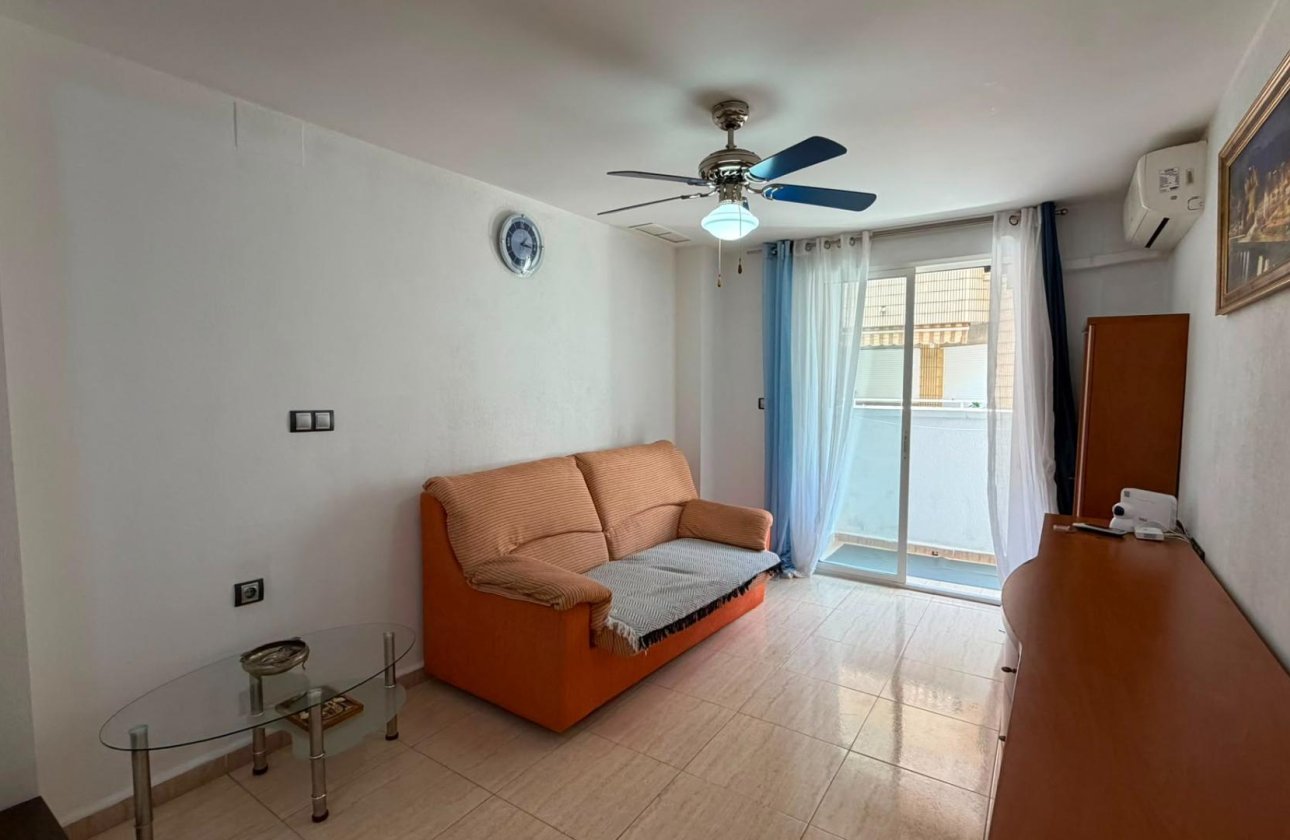 Herverkoop - Appartement -
Torrevieja