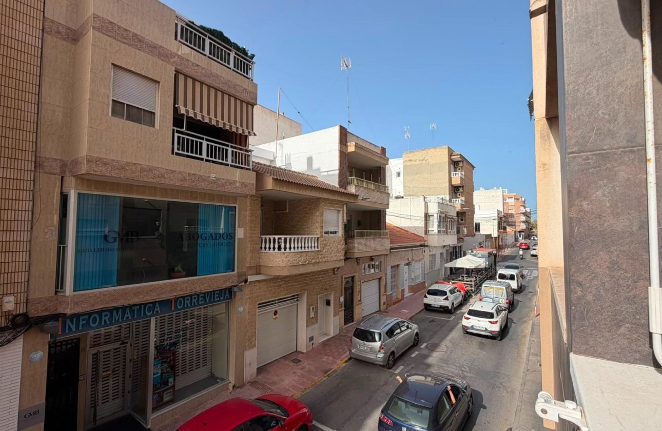 Herverkoop - Appartement -
Torrevieja