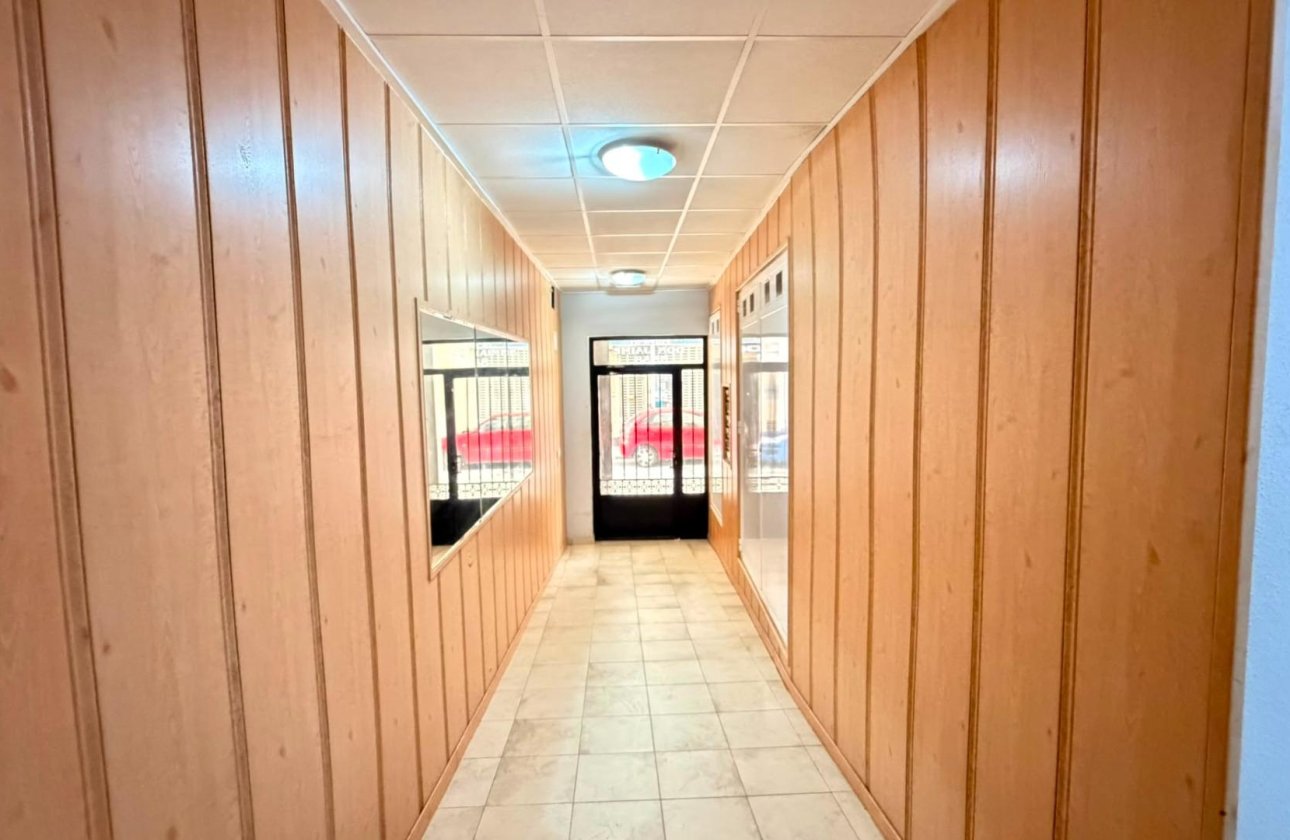 Herverkoop - Appartement -
Torrevieja