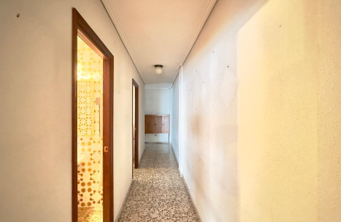 Herverkoop - Appartement -
Torrevieja
