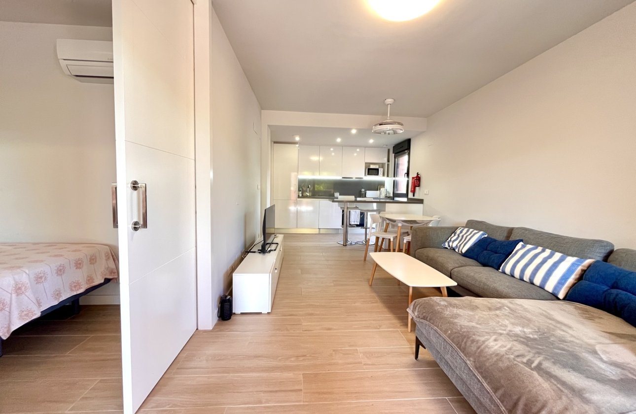 Herverkoop - Appartement -
Villamartin - Costa Blanca