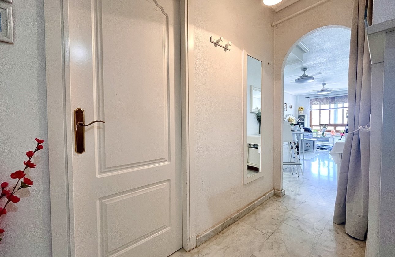 Herverkoop - Appartement -
Villamartin - Costa Blanca