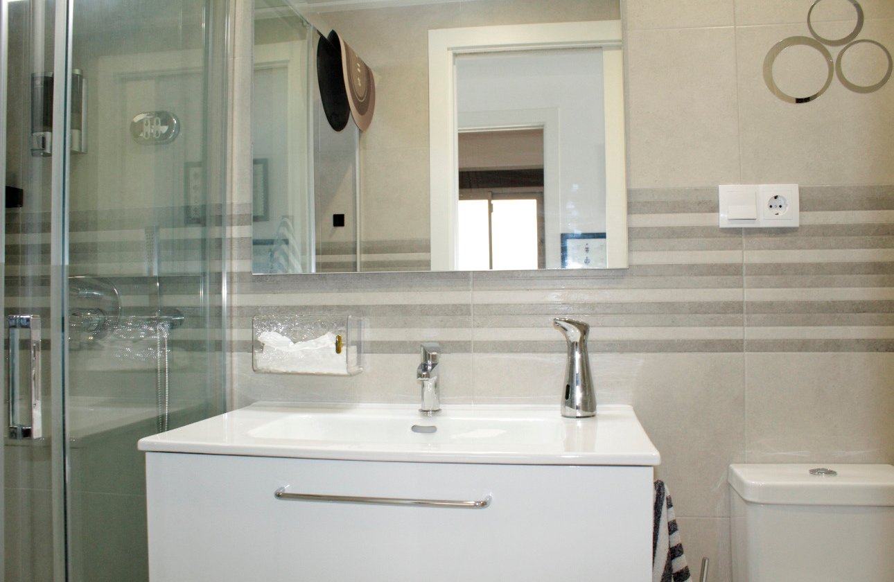 Herverkoop - Appartement -
Villamartin - Costa Blanca