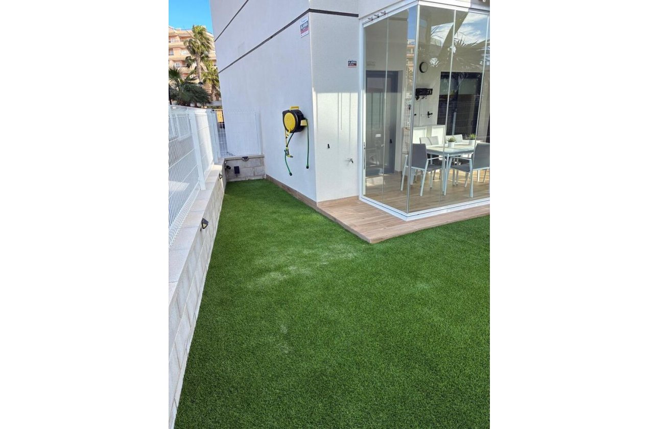 Herverkoop - Appartement -
Villamartin - Costa Blanca