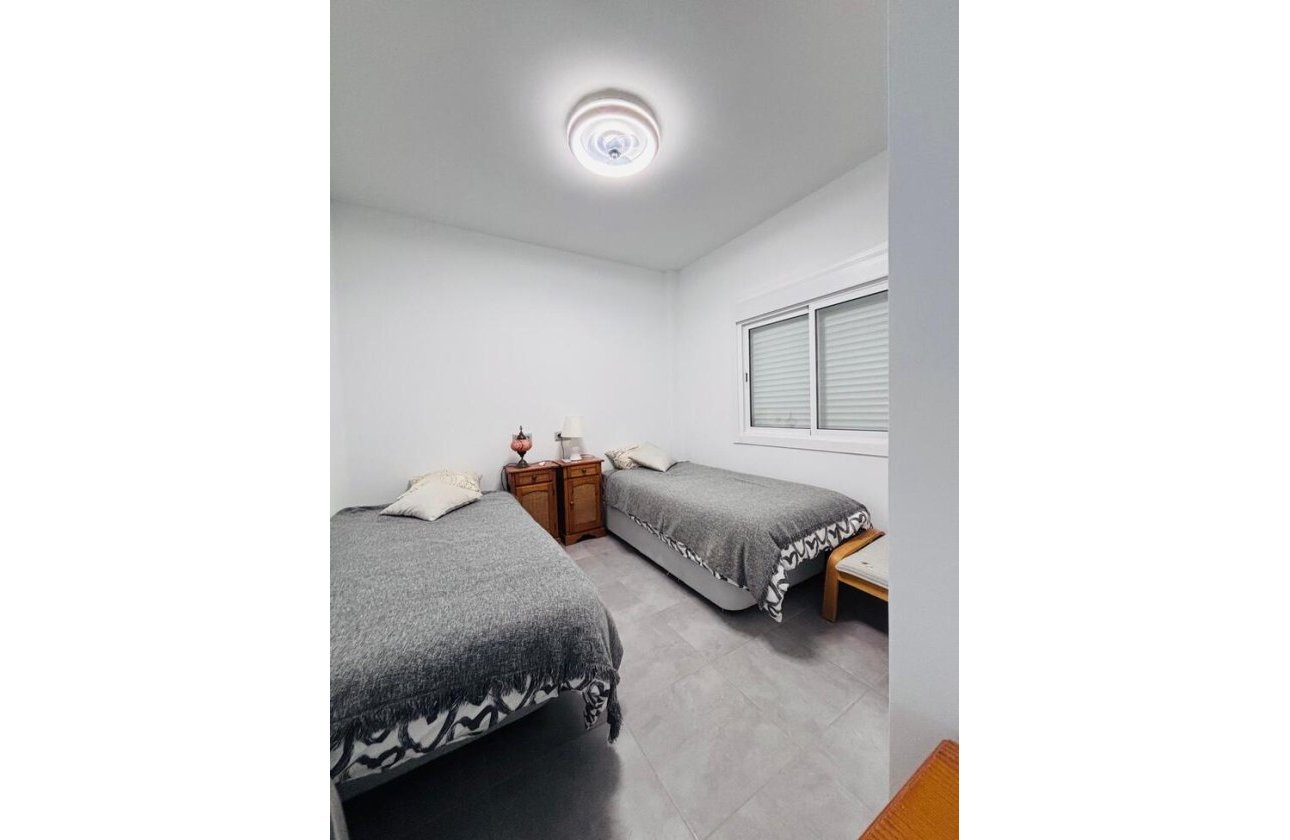 Herverkoop - Appartement -
Villamartin - Costa Blanca