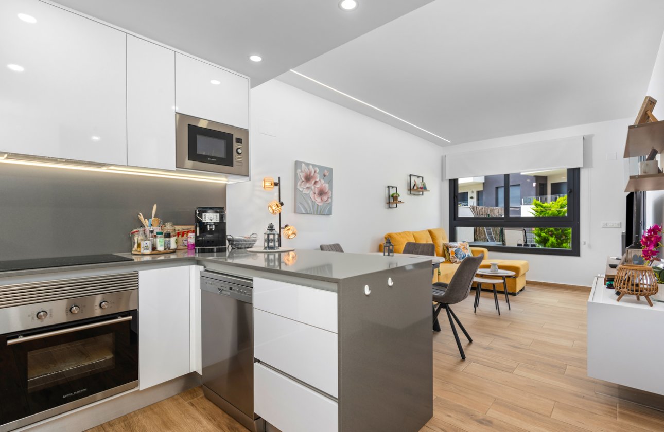 Herverkoop - Appartement -
Villamartin - Costa Blanca