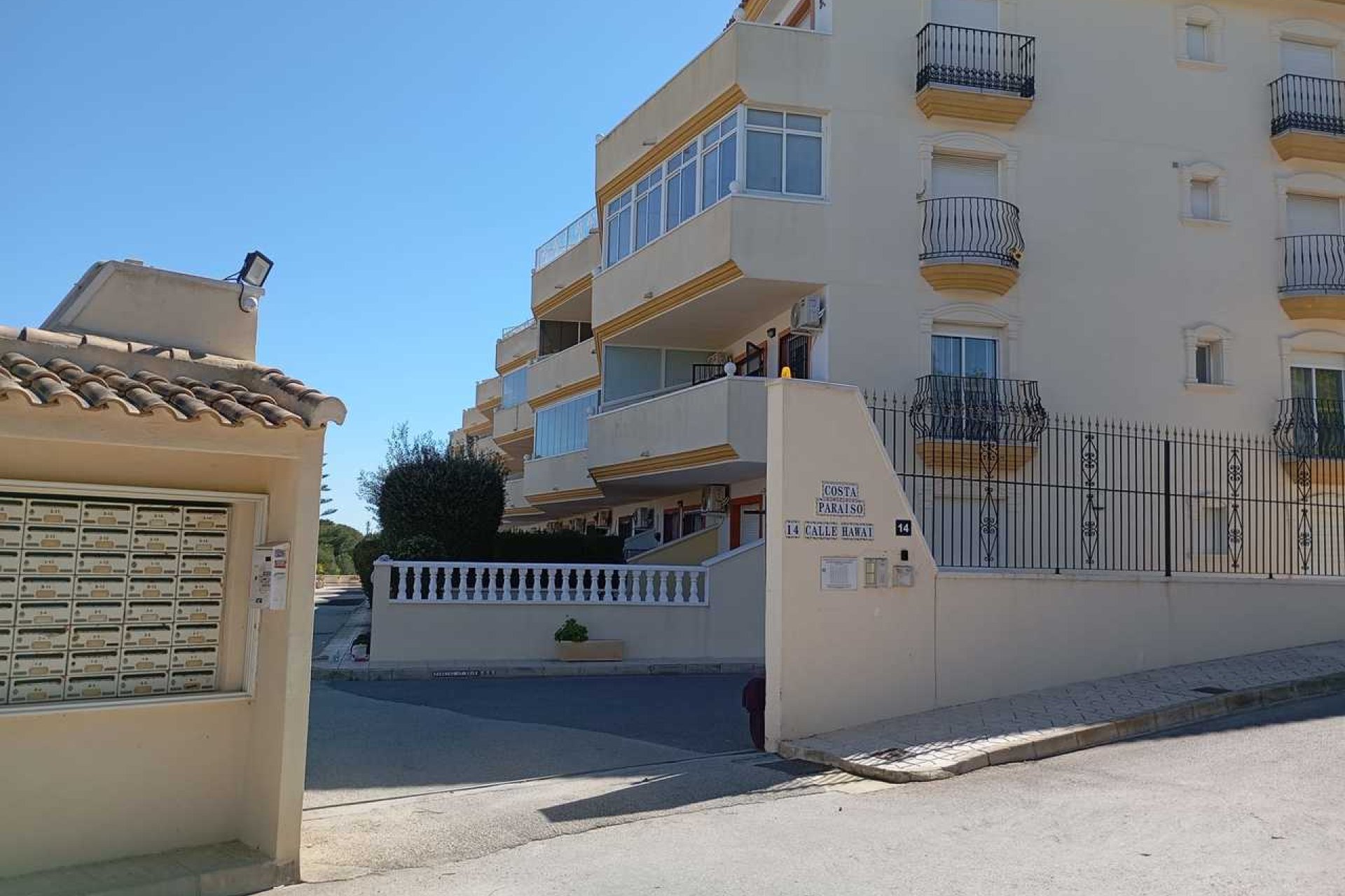 Herverkoop - Appartement -
Villamartin - Costa Blanca