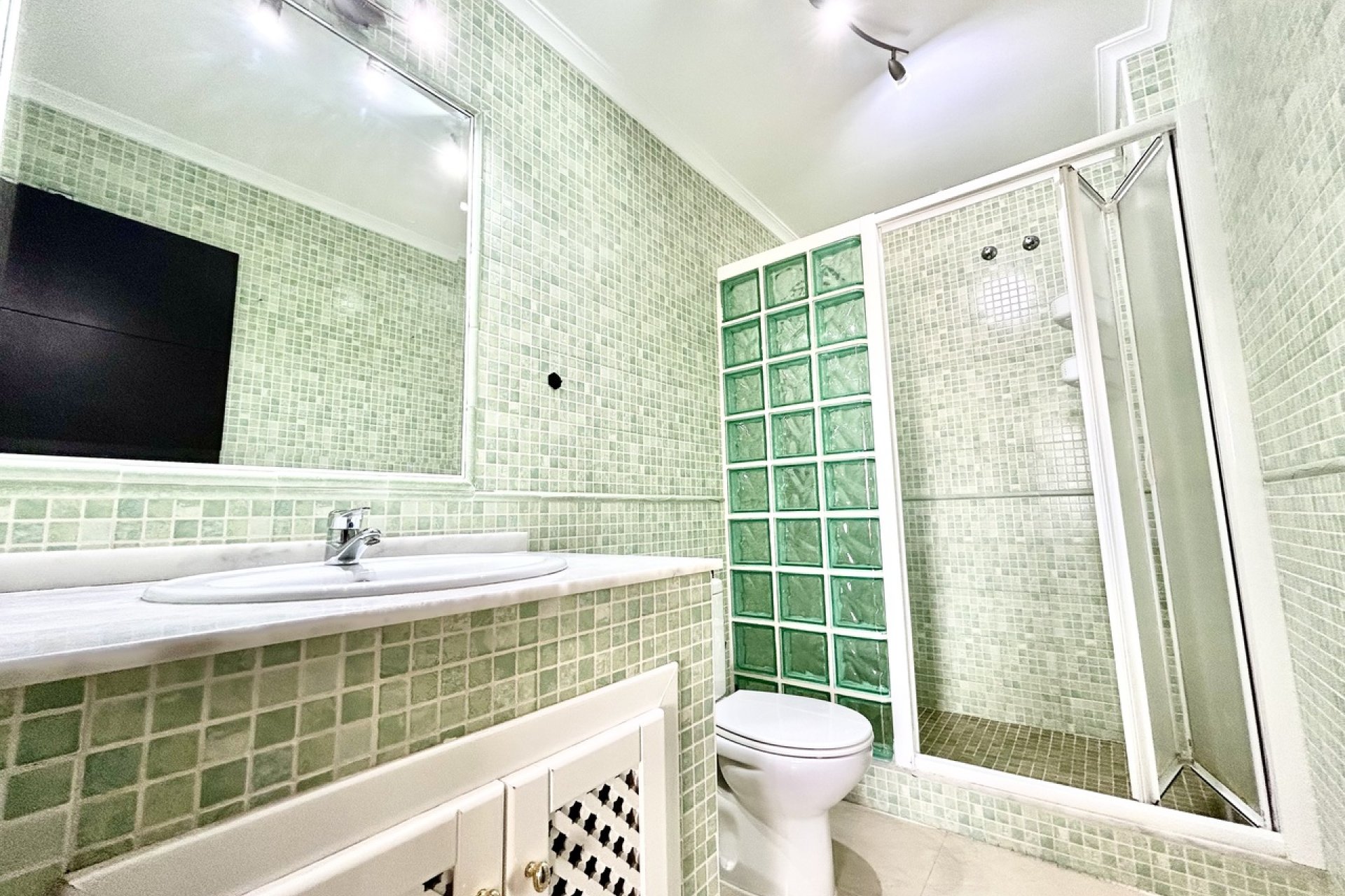 Herverkoop - Appartement -
Villamartin - Costa Blanca