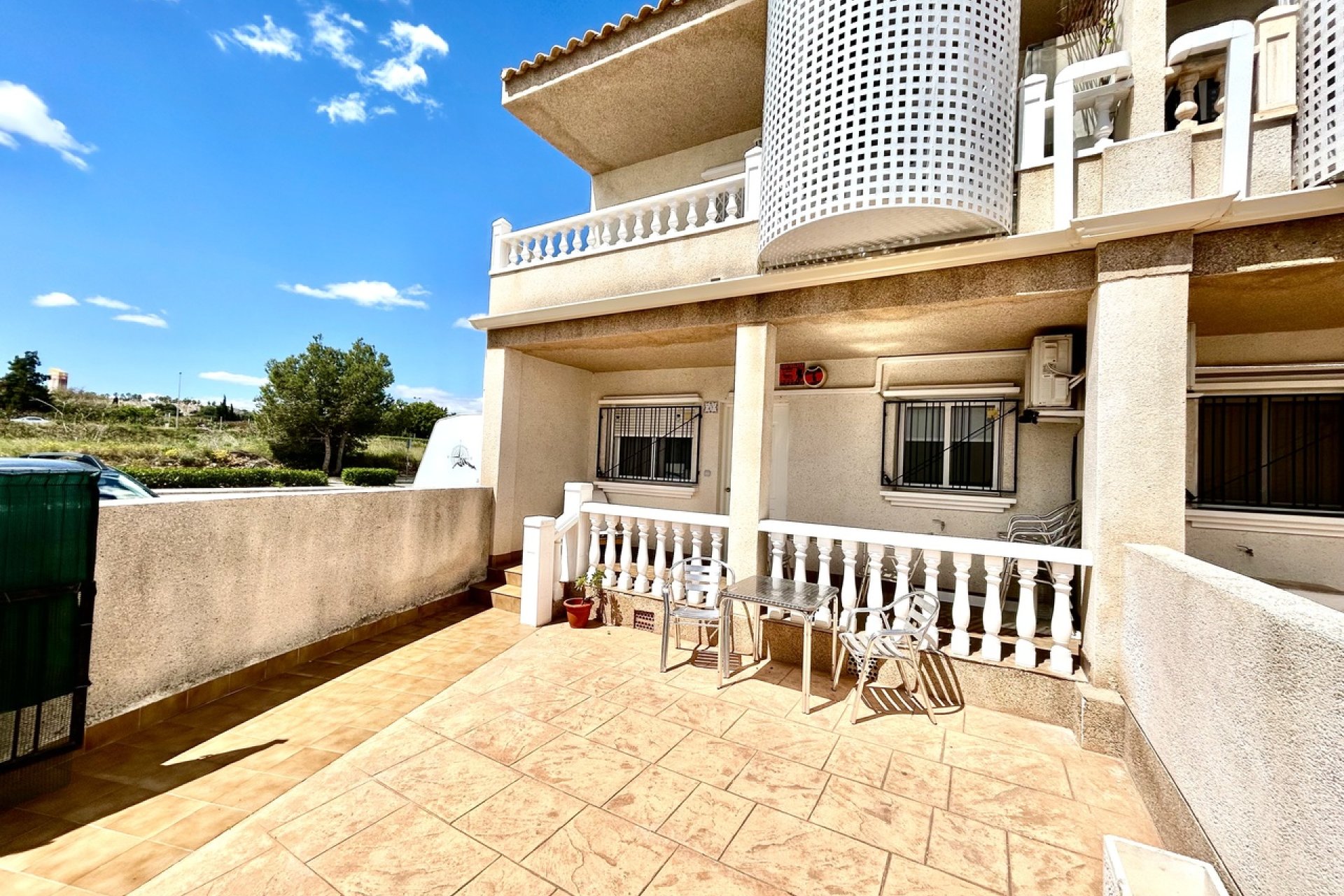 Herverkoop - Appartement -
Villamartin - Costa Blanca