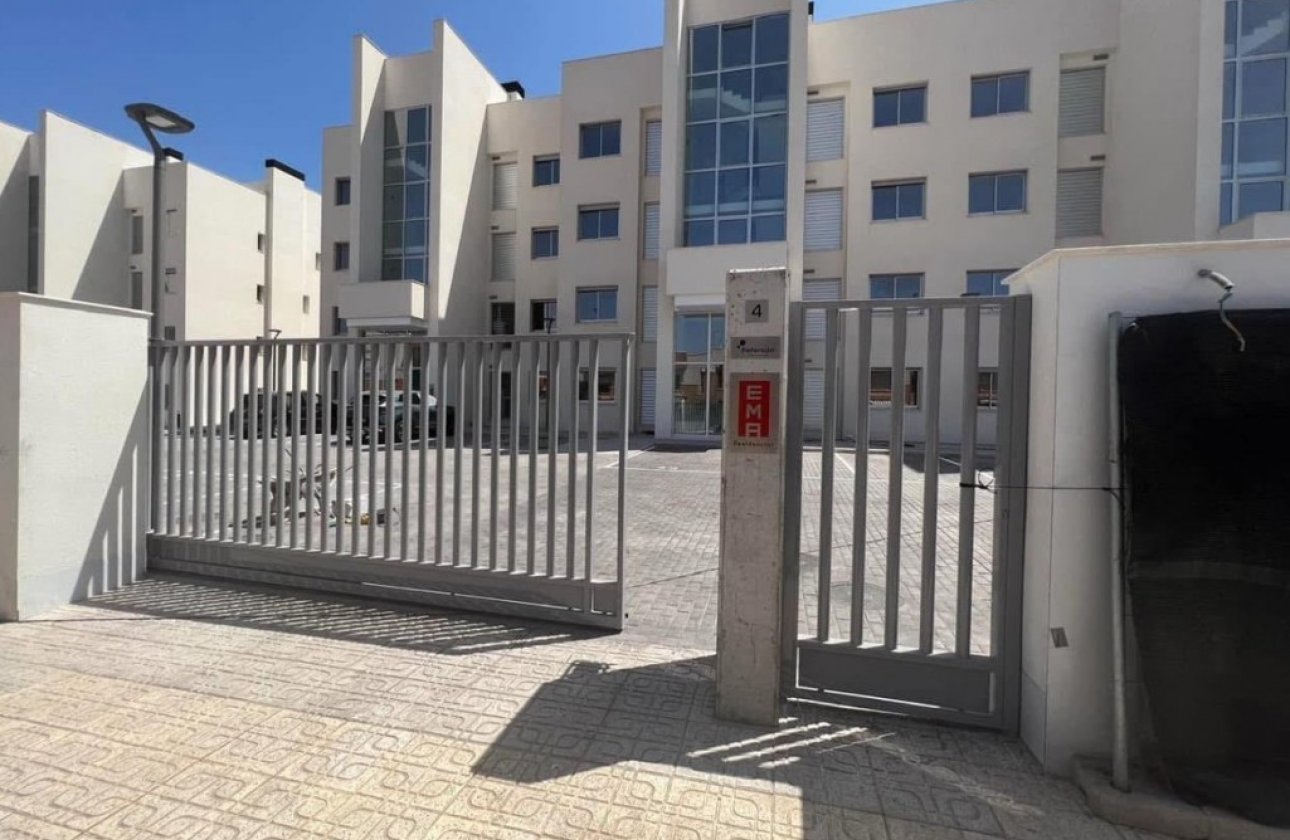 Herverkoop - Appartement -
Villamartin - Costa Blanca