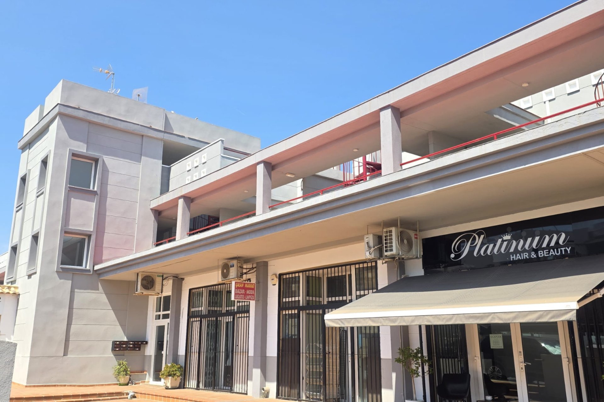 Herverkoop - Appartement -
Villamartin - Costa Blanca