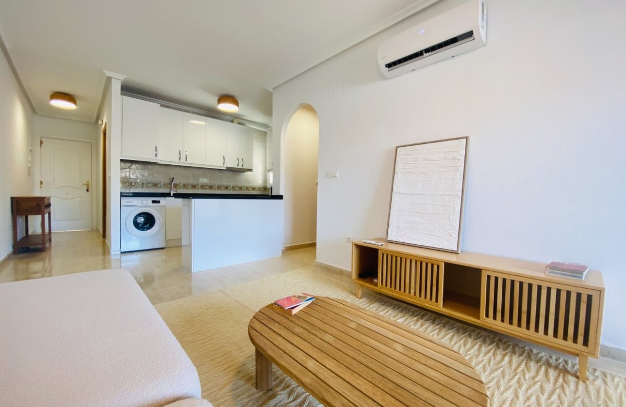 Herverkoop - Appartement -
Villamartin - Costa Blanca
