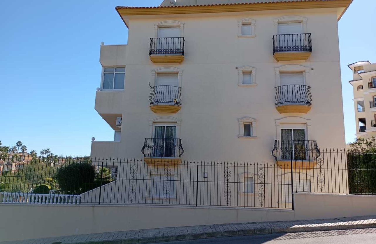 Herverkoop - Appartement -
Villamartin - Costa Blanca