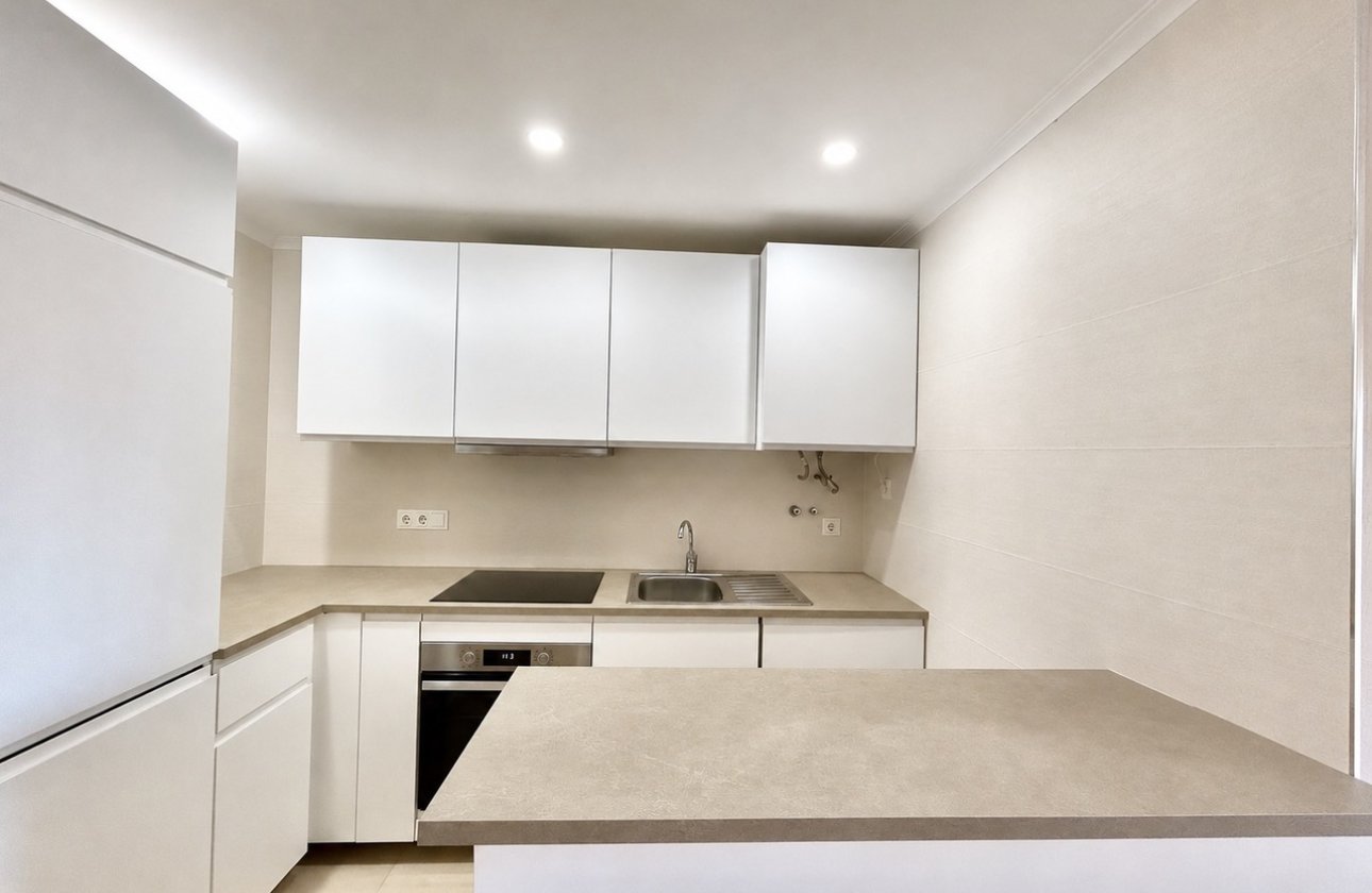 Herverkoop - Appartement -
Villamartin - Costa Blanca