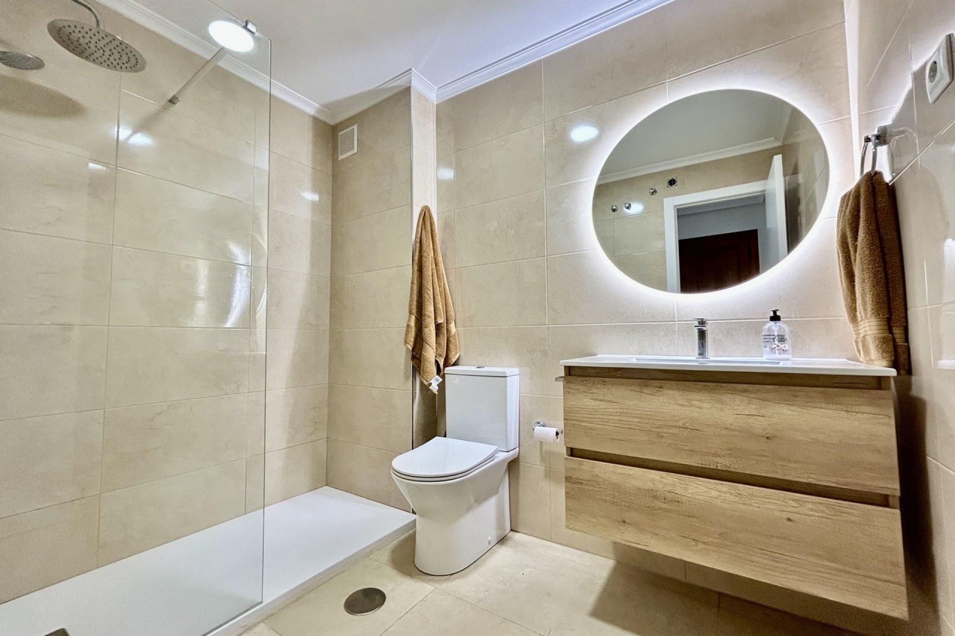 Herverkoop - Appartement -
Villamartin - Costa Blanca