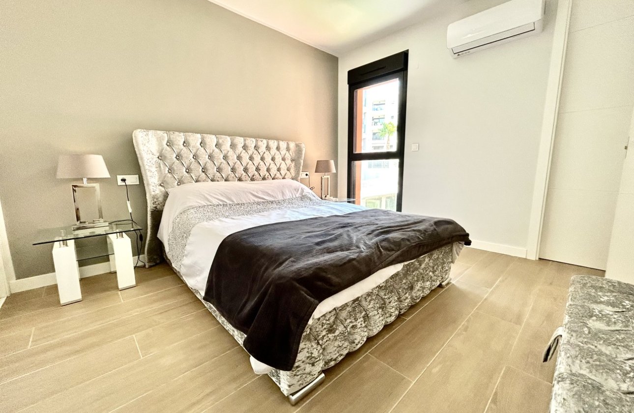 Herverkoop - Appartement -
Villamartin - Costa Blanca