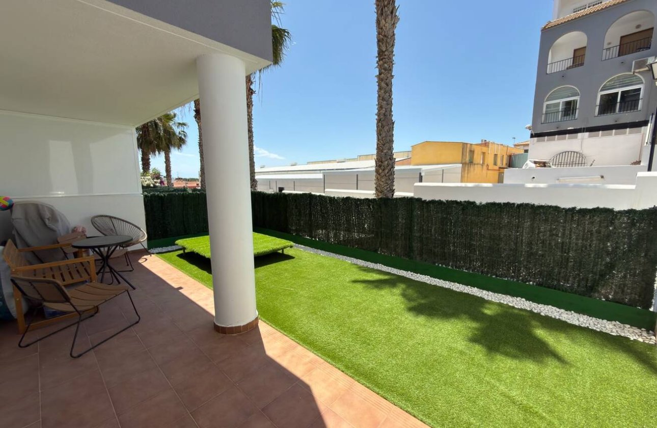 Herverkoop - Appartement -
Villamartin - Costa Blanca