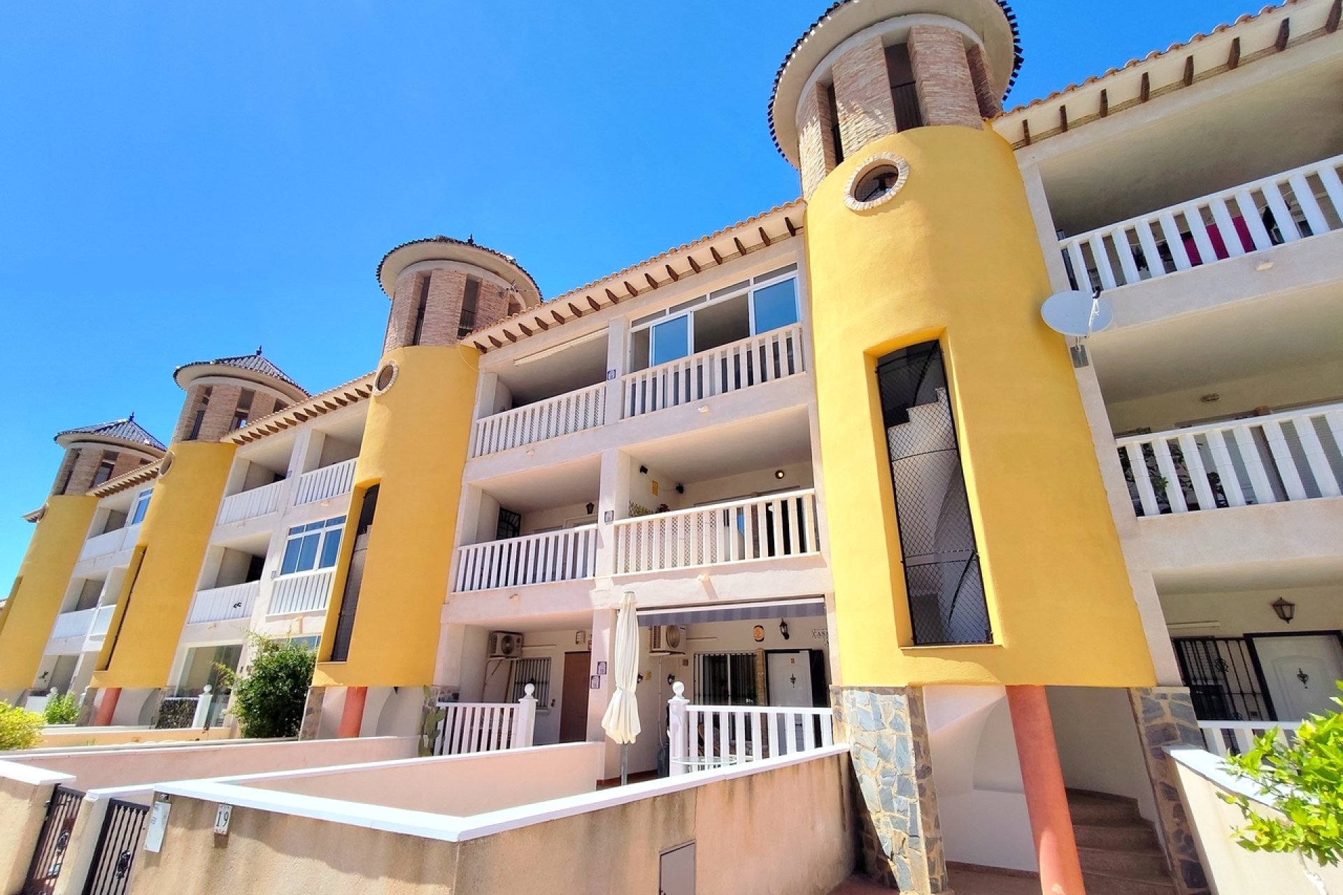 Herverkoop - Appartement -
Villamartin - Costa Blanca