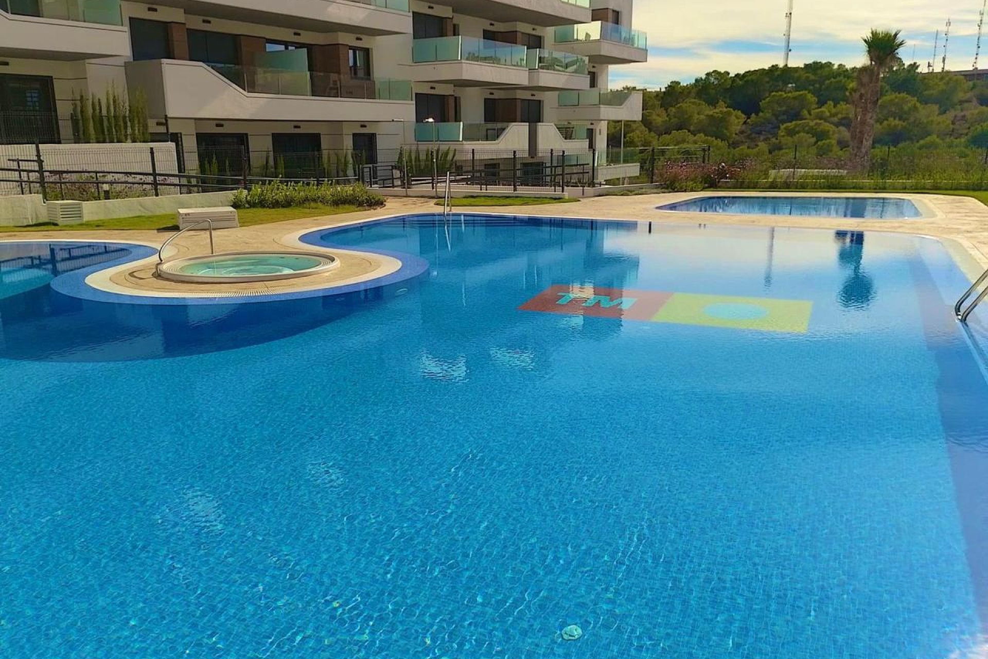 Herverkoop - Appartement -
Villamartin - Costa Blanca