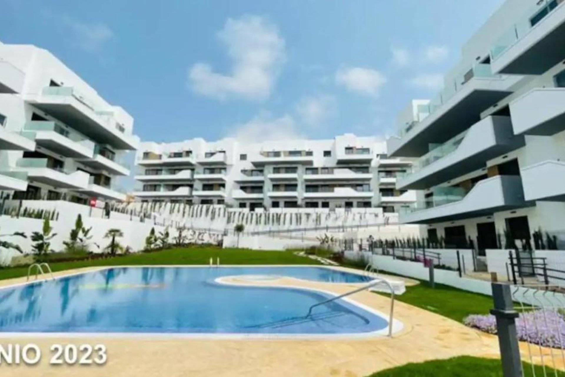 Herverkoop - Appartement -
Villamartin - Costa Blanca