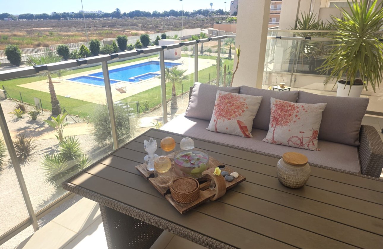 Herverkoop - Appartement -
Villamartin - Costa Blanca