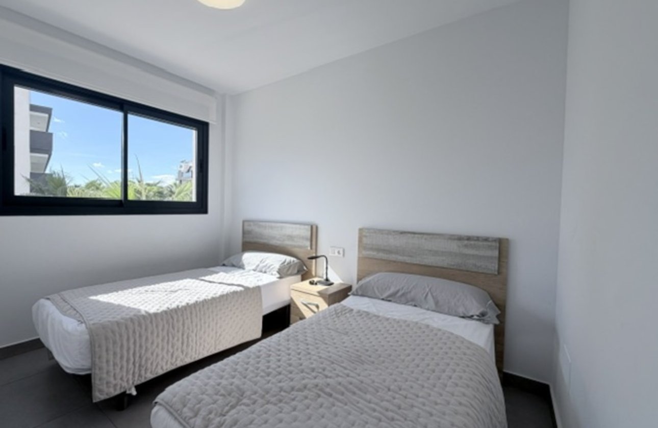 Herverkoop - Appartement -
Villamartin - Costa Blanca