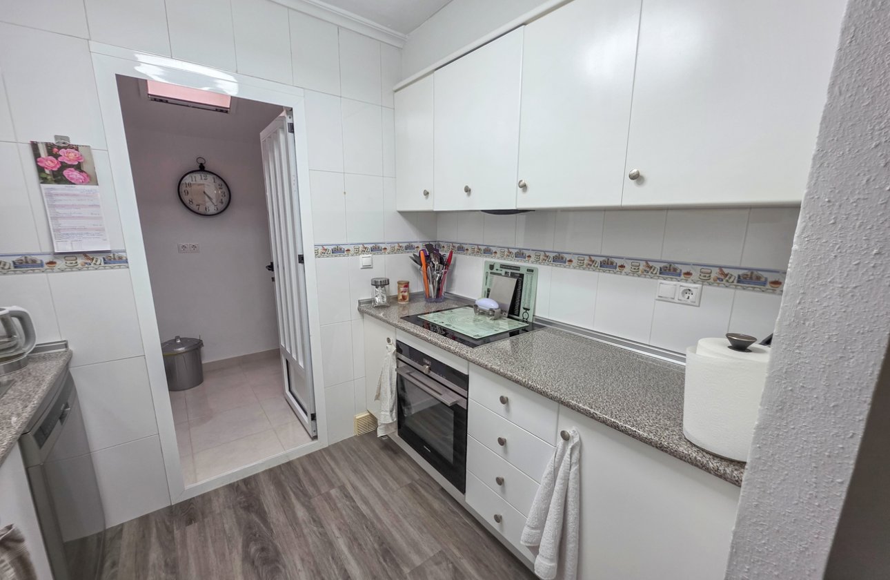 Herverkoop - Appartement -
Vistabella Golf Entre Naranjos - Inland