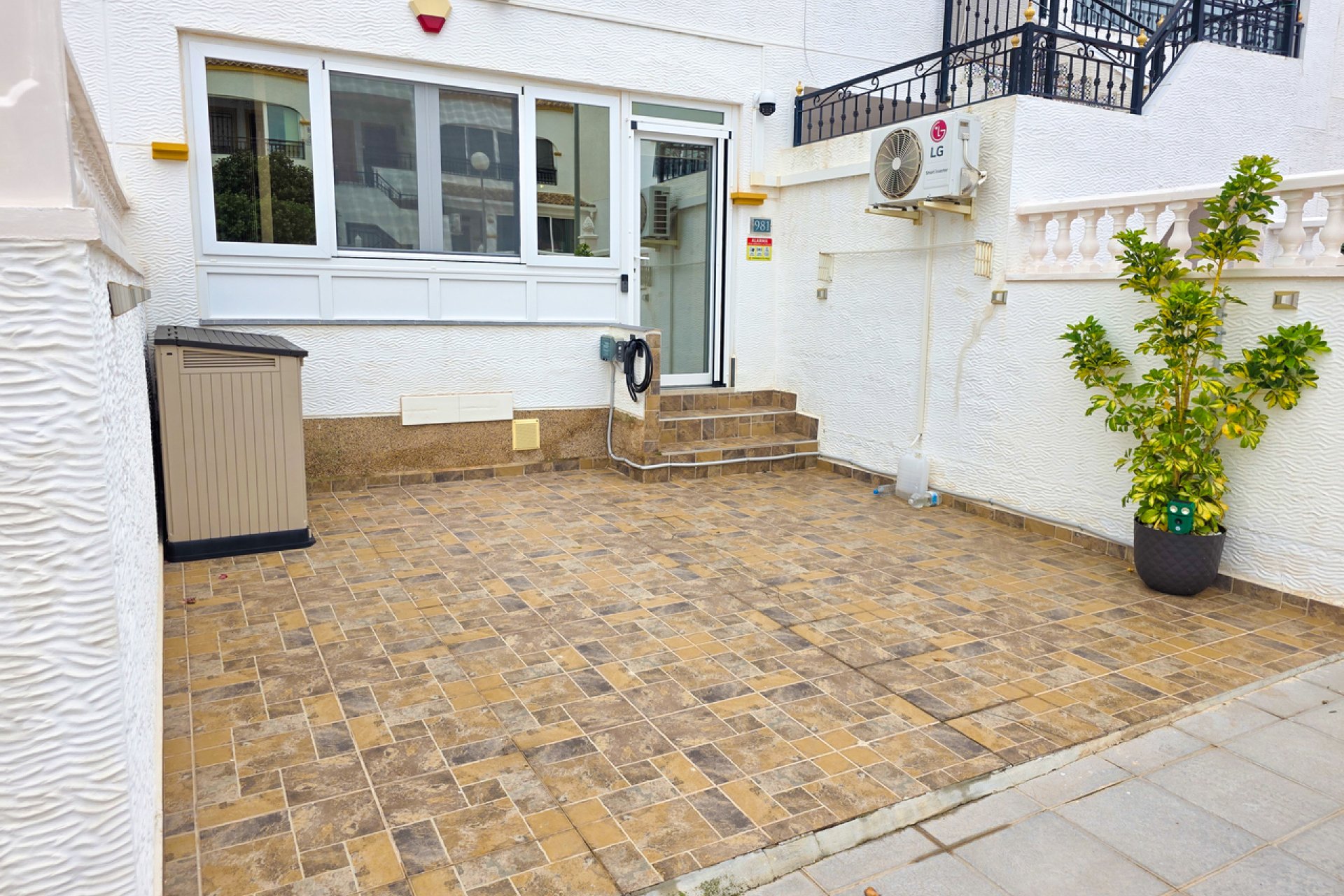 Herverkoop - Appartement -
Vistabella Golf Entre Naranjos - Inland