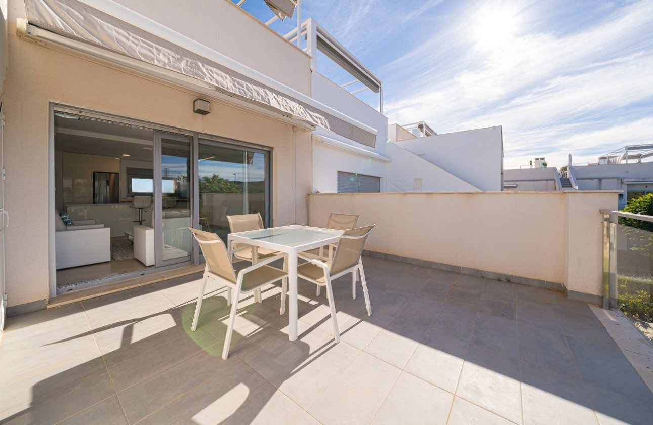 Herverkoop - Appartement -
Vistabella Golf Entre Naranjos - Inland