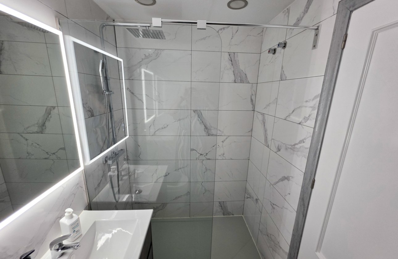 Herverkoop - Appartement -
Vistabella Golf Entre Naranjos - Inland