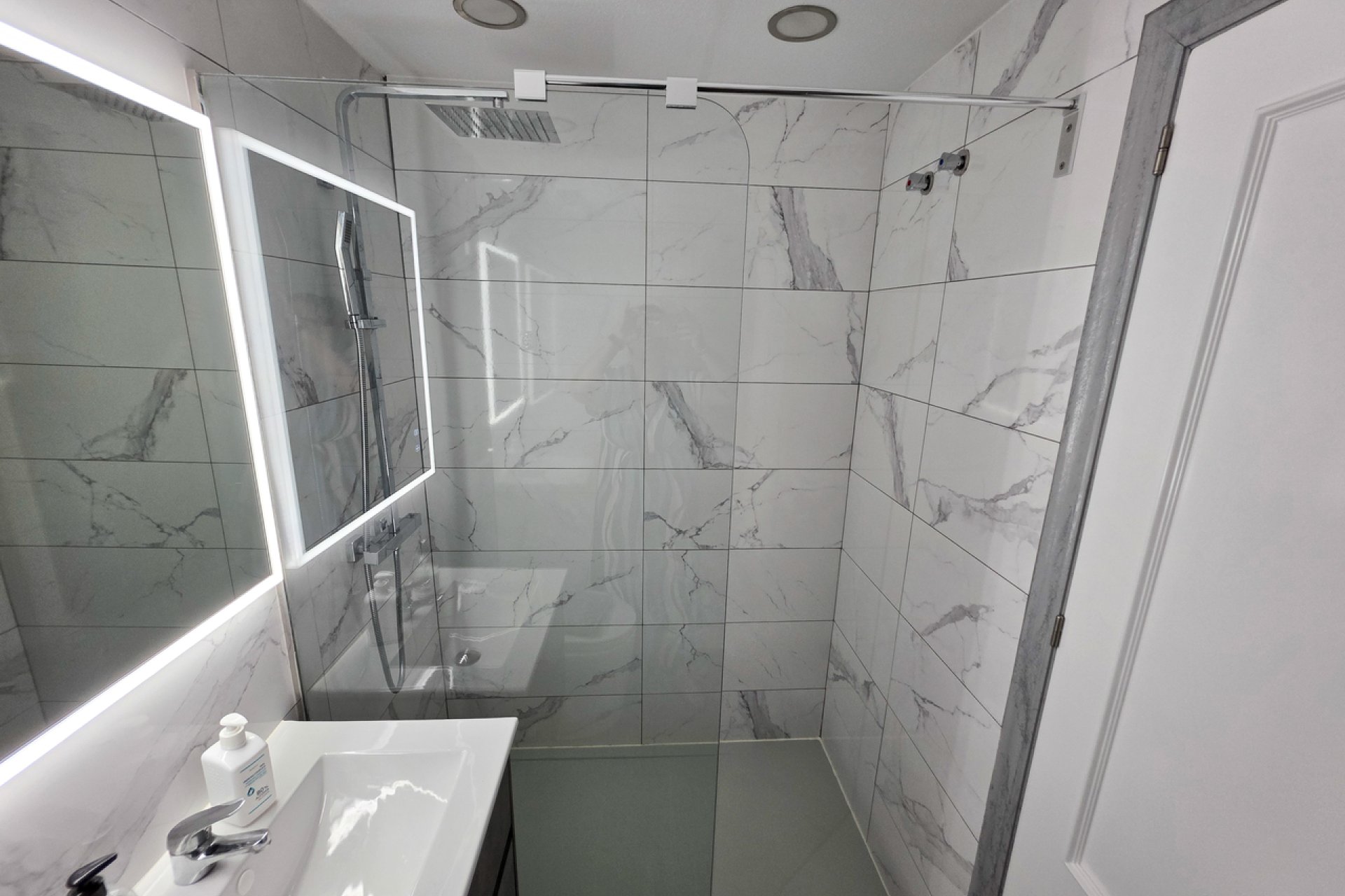 Herverkoop - Appartement -
Vistabella Golf Entre Naranjos - Inland