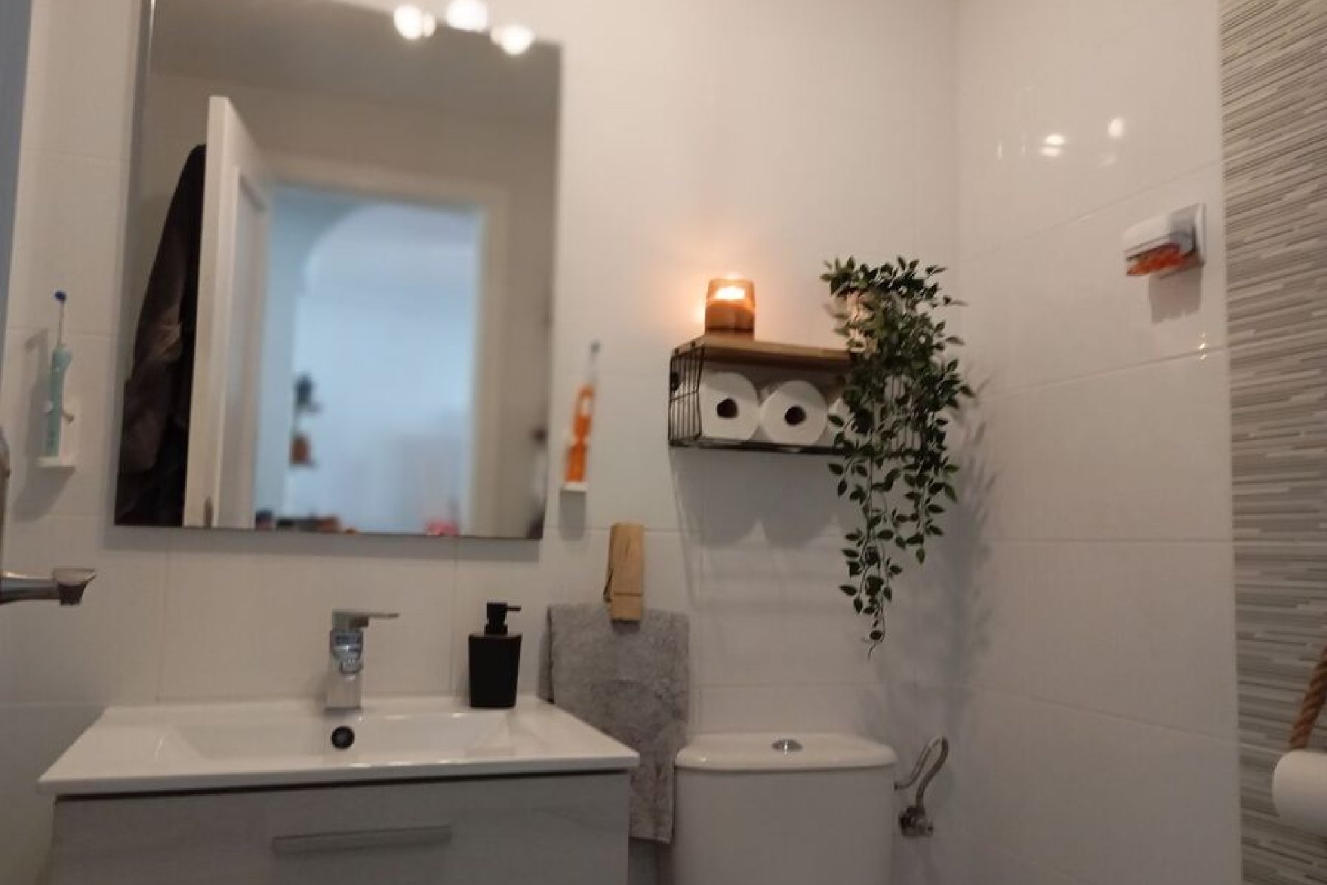 Herverkoop - Appartement -
Vistabella Golf Entre Naranjos - Inland