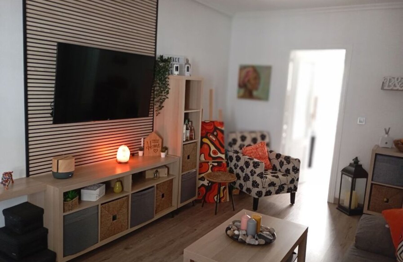 Herverkoop - Appartement -
Vistabella Golf Entre Naranjos - Inland