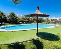 Herverkoop - Appartement -
Vistabella Golf Entre Naranjos - Inland