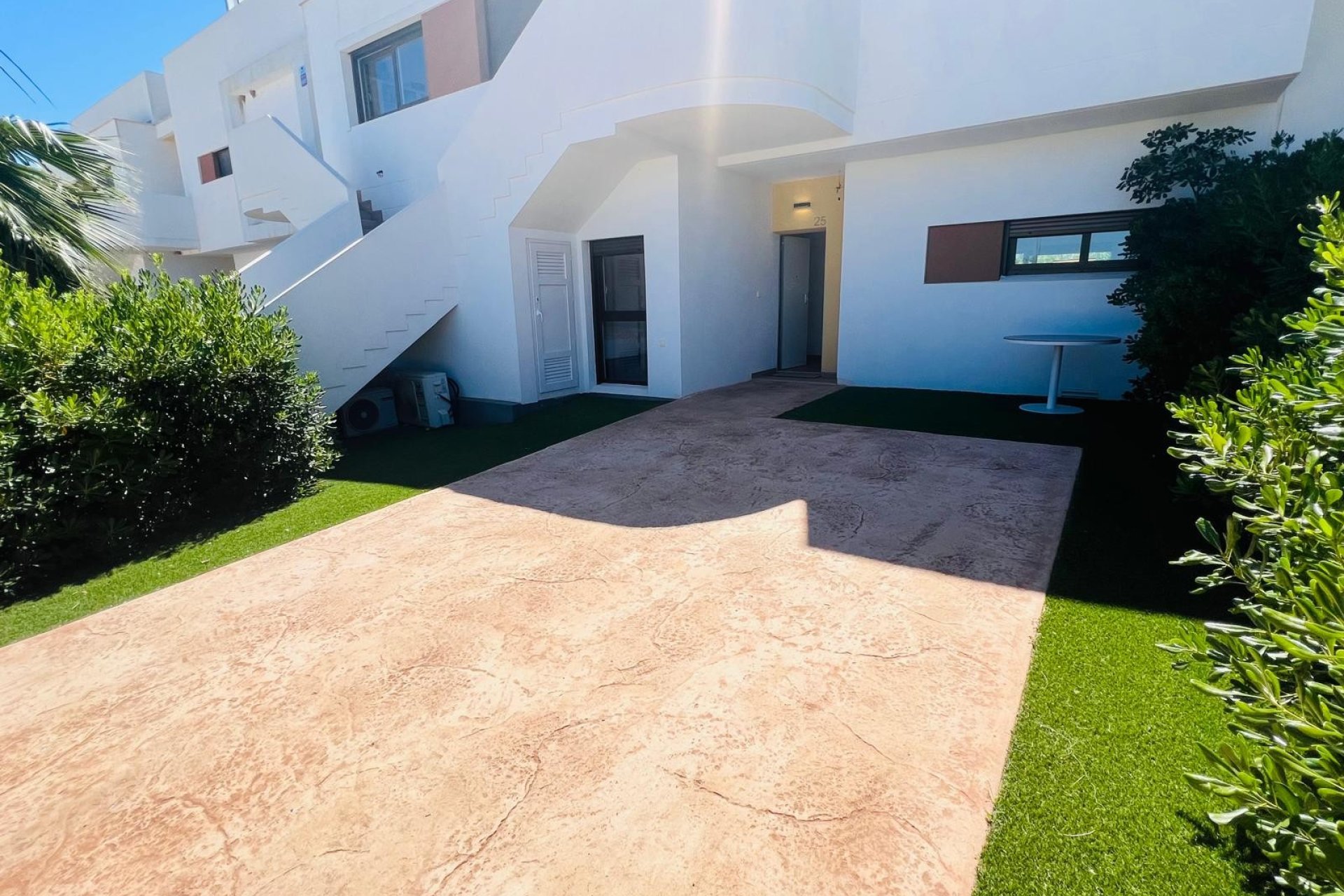 Herverkoop - Appartement -
Vistabella Golf Entre Naranjos - Inland