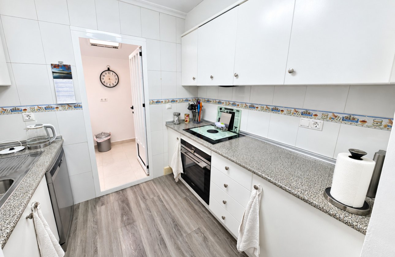 Herverkoop - Appartement -
Vistabella Golf Entre Naranjos - Inland