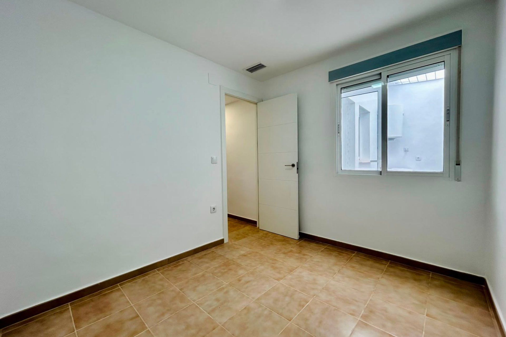 Herverkoop - Bungalow -
La Siesta - Costa Blanca