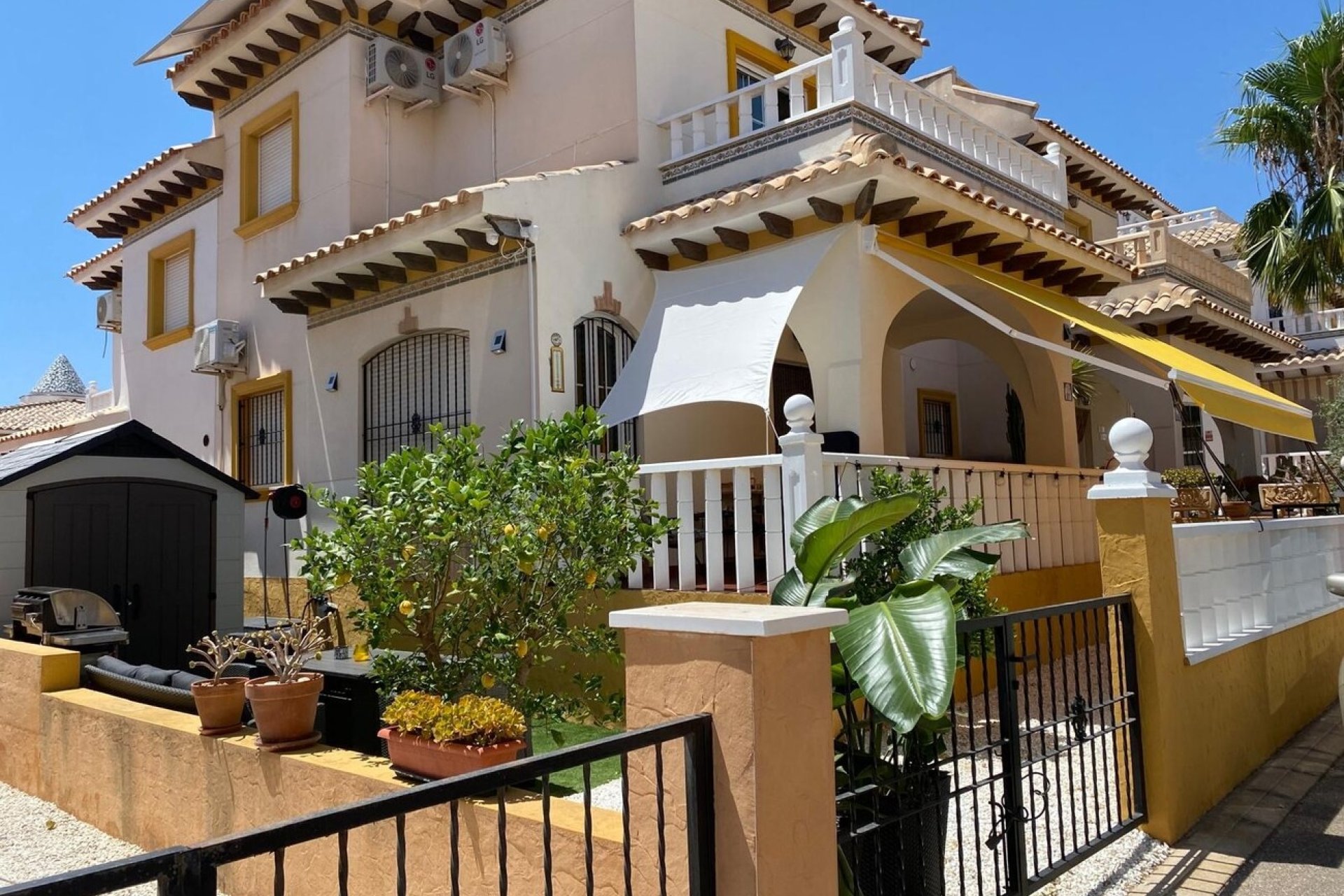 Herverkoop - Bungalow -
Lomas de Caboroig - Costa Blanca