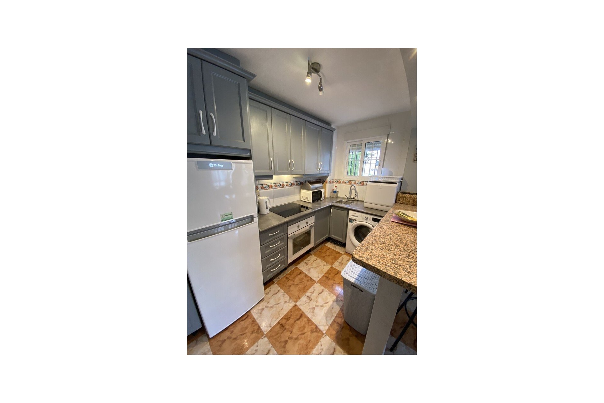 Herverkoop - Bungalow -
Lomas de Caboroig - Costa Blanca