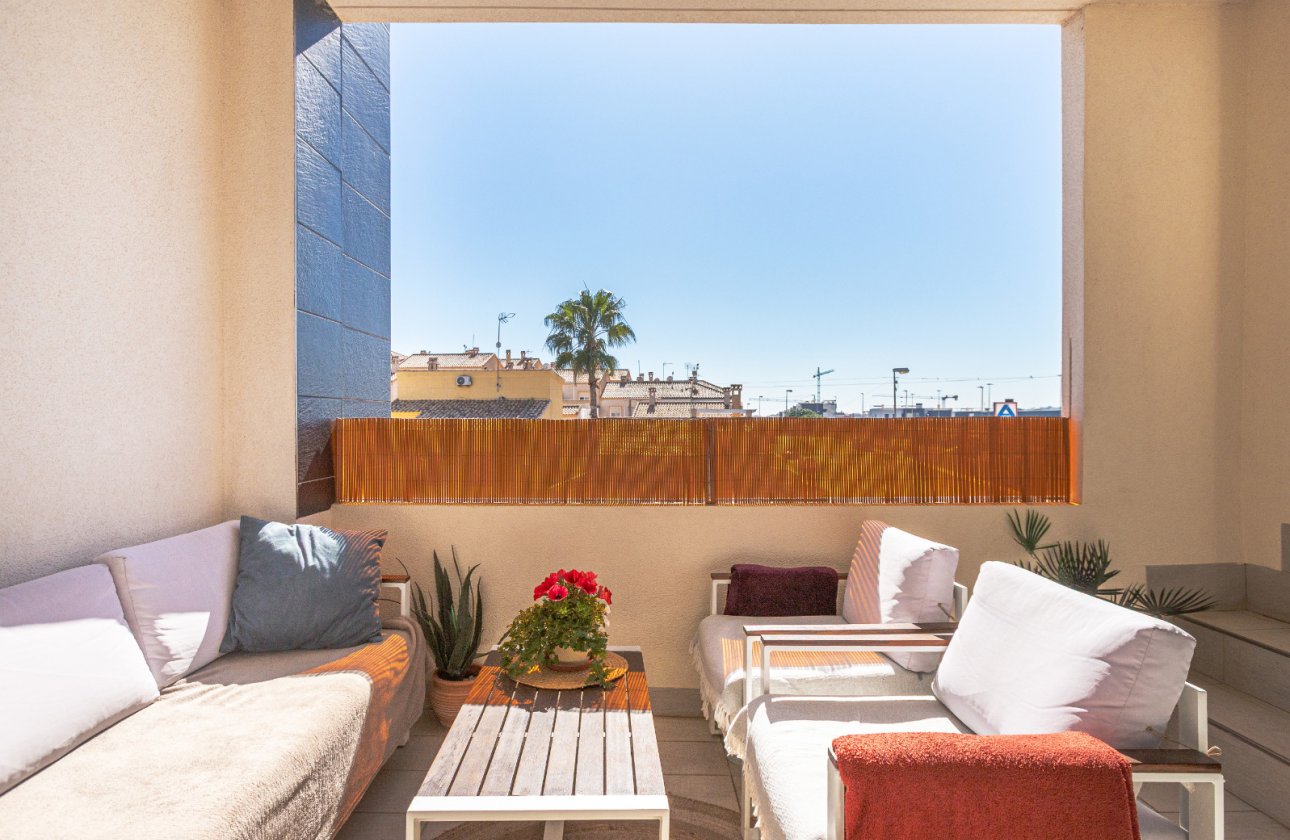 Herverkoop - Bungalow -
Los Altos - Costa Blanca