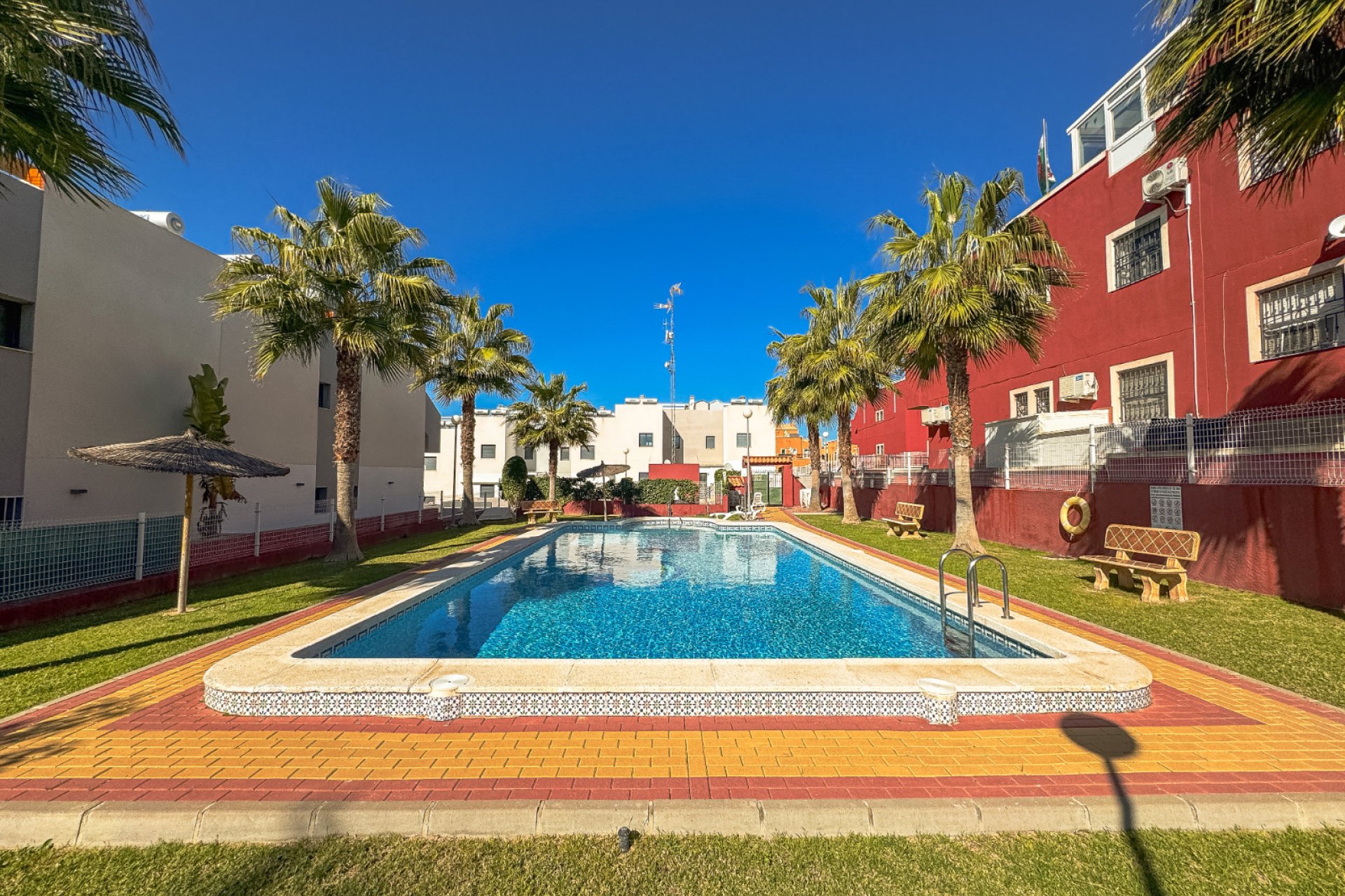 Herverkoop - Bungalow -
Los Altos - Costa Blanca