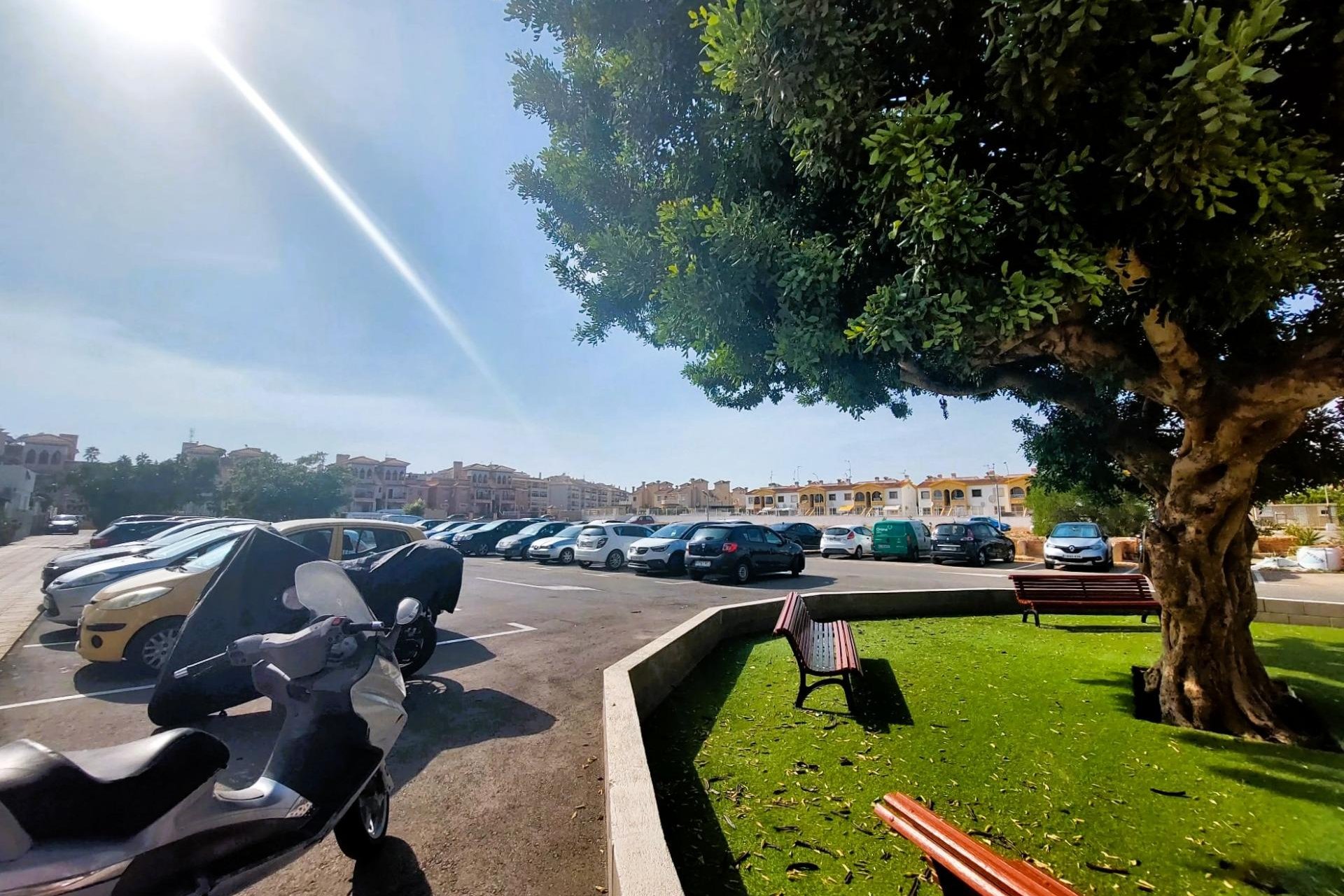 Herverkoop - Bungalow -
Orihuela Costa - Costa Blanca