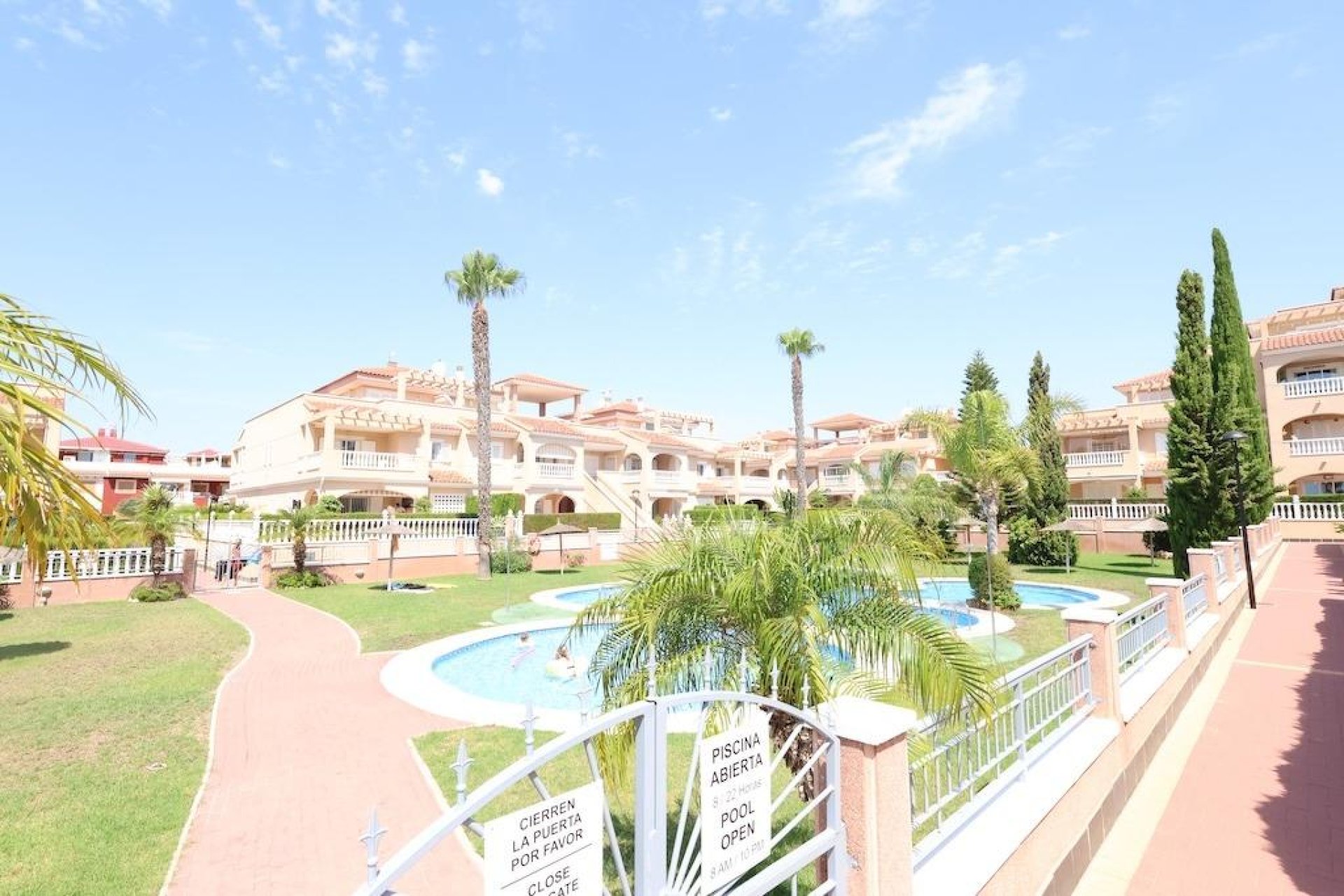 Herverkoop - Bungalow -
Orihuela Costa - Costa Blanca