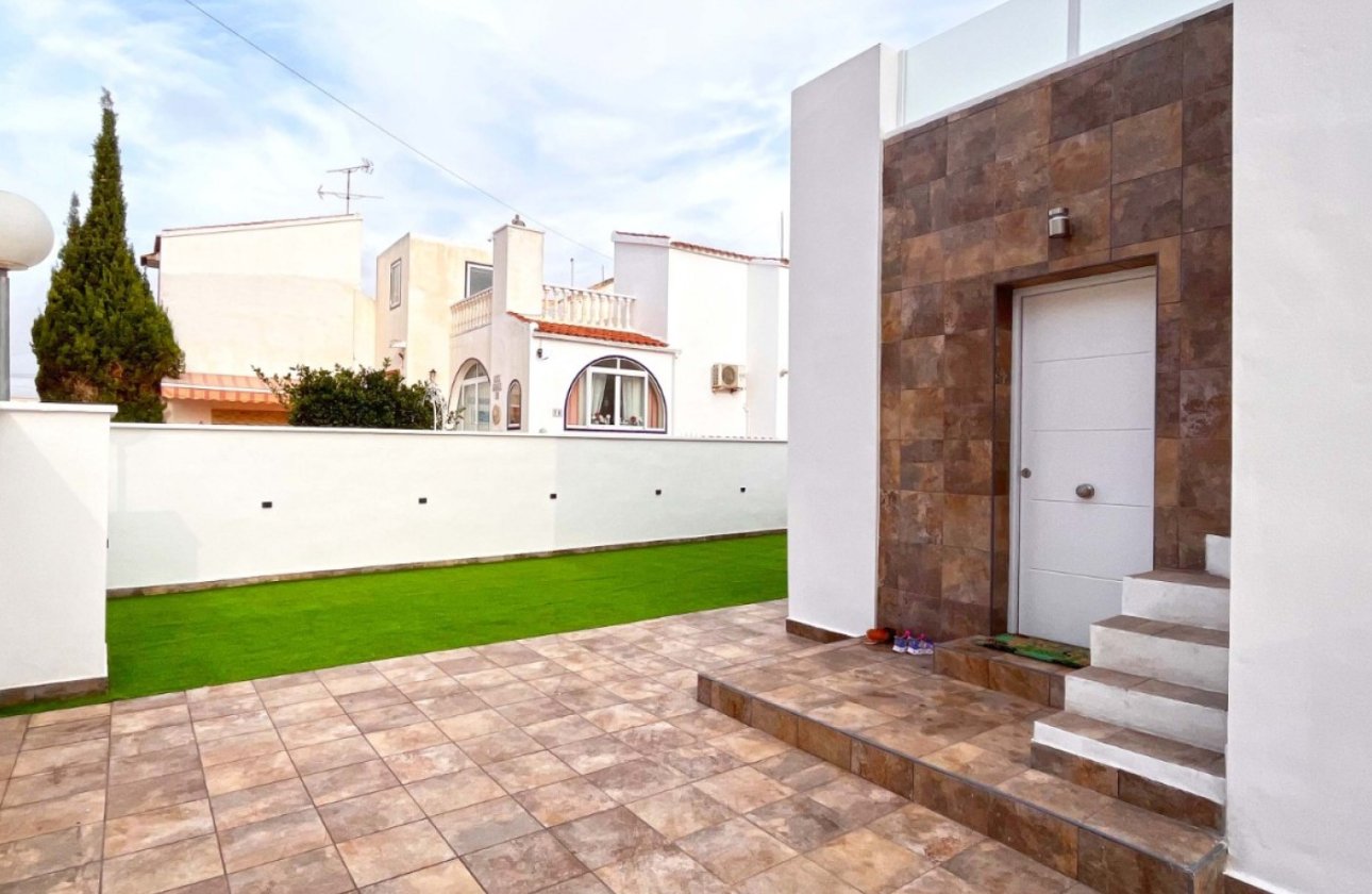 Herverkoop - Bungalow -
Orihuela Costa - Costa Blanca