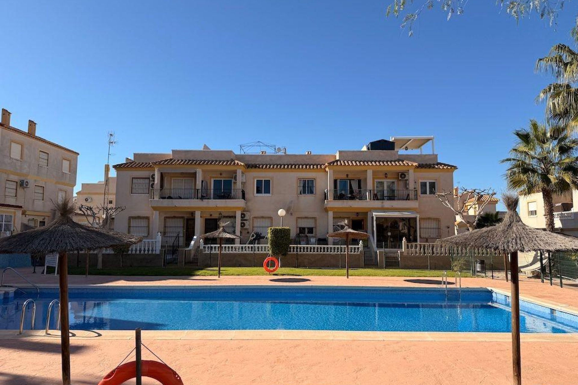 Herverkoop - Bungalow -
Orihuela Costa - Costa Blanca