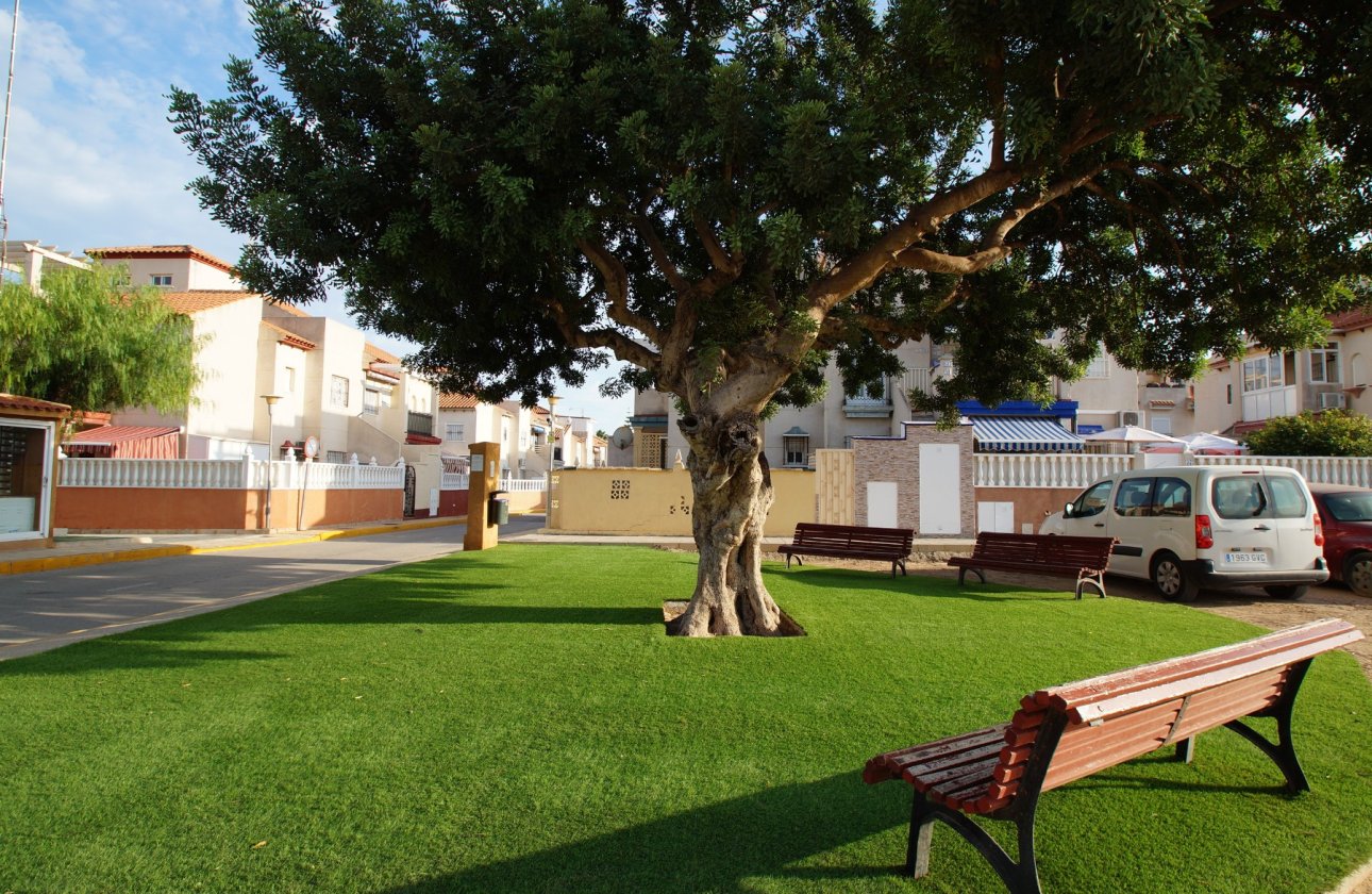 Herverkoop - Bungalow -
Orihuela Costa - Costa Blanca
