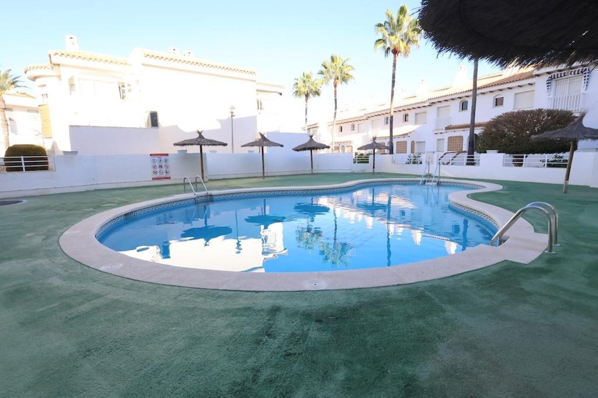 Herverkoop - Bungalow -
Orihuela Costa - Costa Blanca