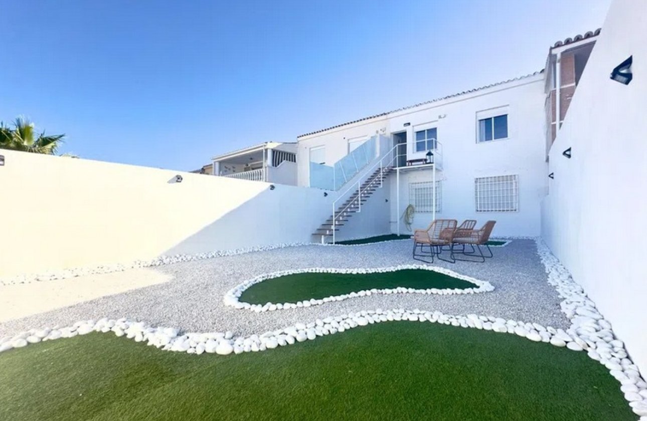 Herverkoop - Bungalow -
Orihuela Costa - Costa Blanca