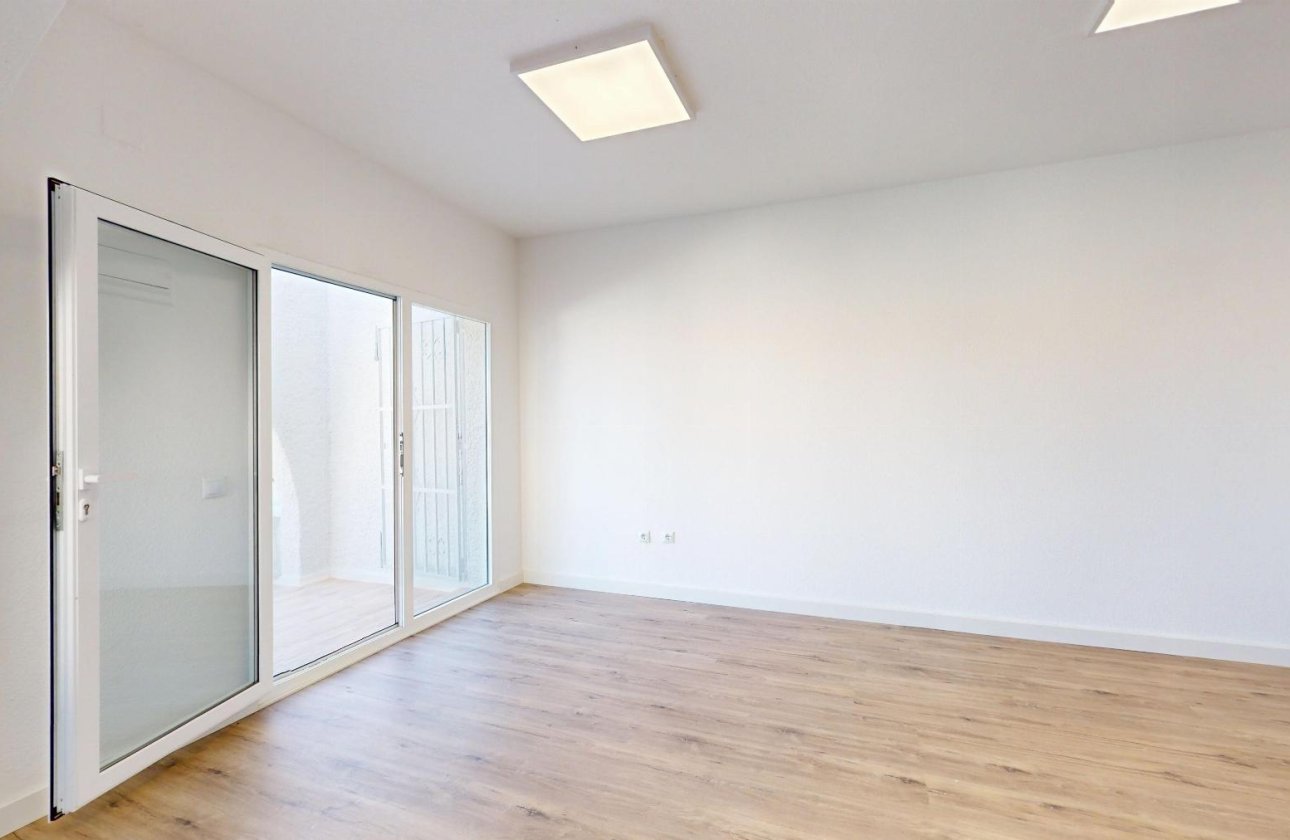 Herverkoop - Bungalow -
Orihuela Costa - Costa Blanca