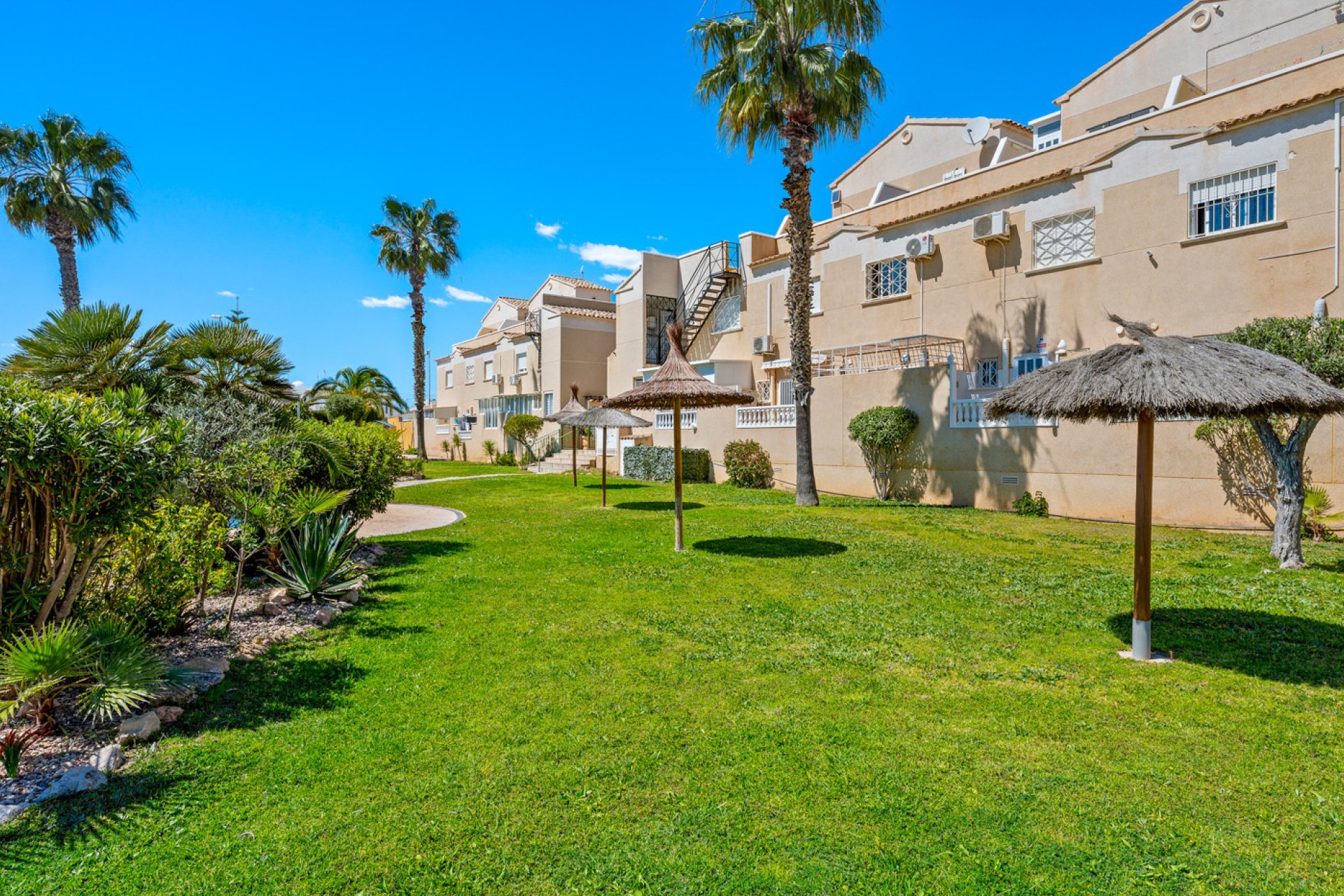 Herverkoop - Bungalow -
Orihuela Costa - Costa Blanca